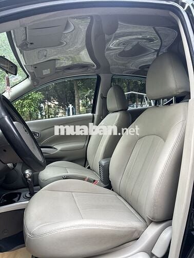 Bán Nissan Sunny 2018 số tự động, bản XV Premium