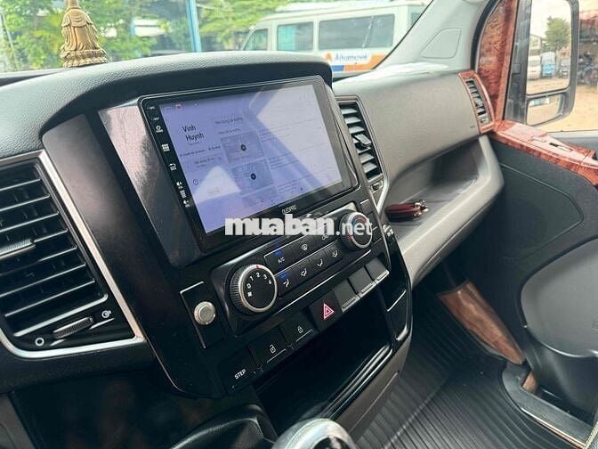 Hyundai Solati 2022 - Ghế U xe du lịch một chủ!