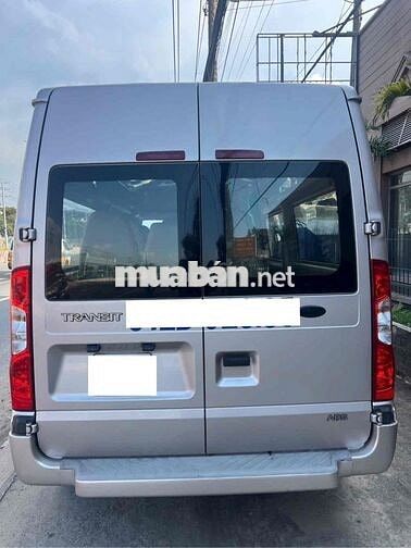Ford Transit 2015 Luxury xe chở nhân viên đi kỹ