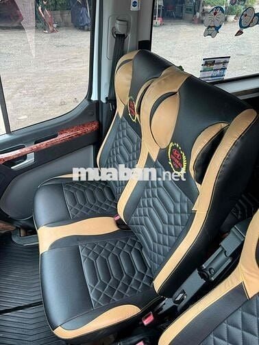 Hyundai Solati 2022 - Ghế U xe du lịch một chủ!