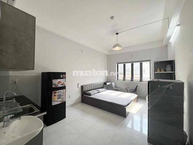 FULL NỘI THẤT- CỬA SỔ BAN CÔNG ĐƯỜNG NGUYỄN VĂN CÔNG, GẦN CV GIA ĐỊNH