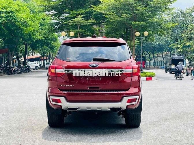 Ford Everest 2020 Titanium Đỏ 70.000 km