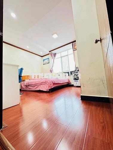 Tôi chính chủ cần bán chung cư cao cấp