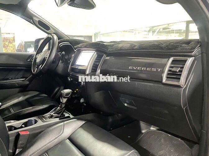 Ford Everest Titanium 2.0L 4x4 2020 - 67000 km
