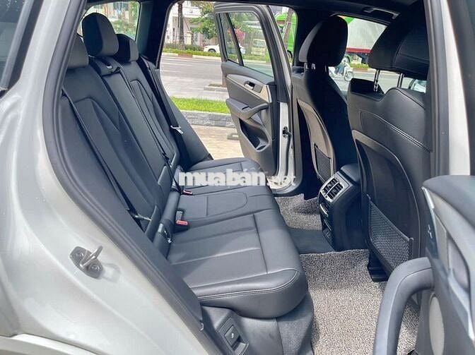 BMW X3 2023 sDrive20i M Sport - 13000 km