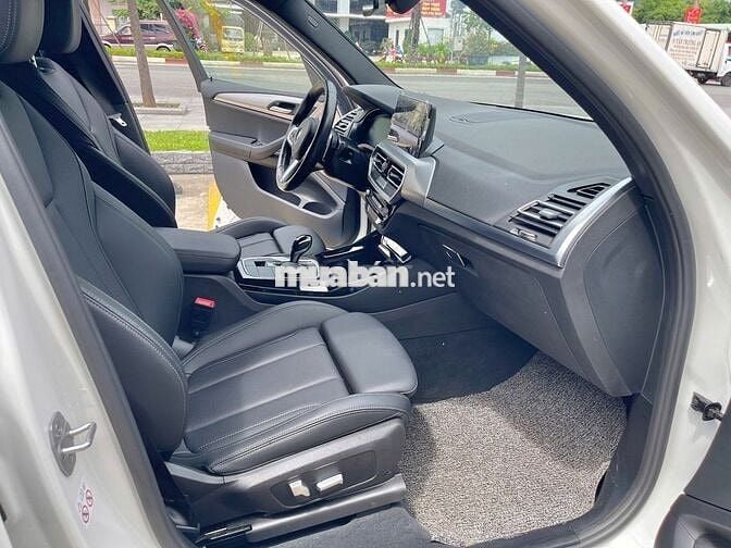 BMW X3 2023 sDrive20i M Sport - 13000 km