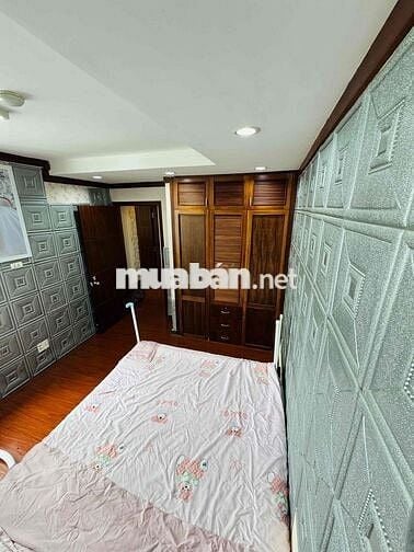 Tôi chính chủ cần bán chung cư cao cấp