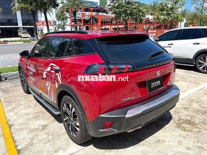 Peugeot 2008 2023 GT Line 1.2 AT - 12000 km