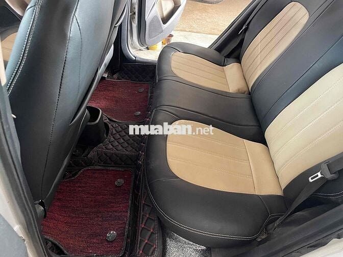 Hyundai Grand i10 2015 1.0 Base - 1234 km