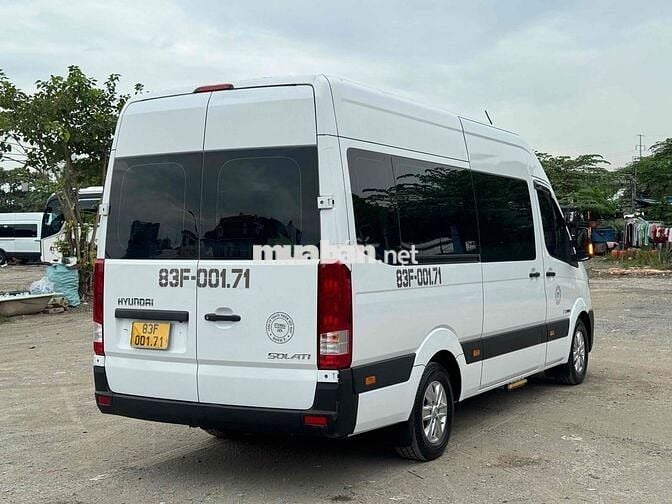 Hyundai Solati 2022 - Ghế U xe du lịch một chủ!