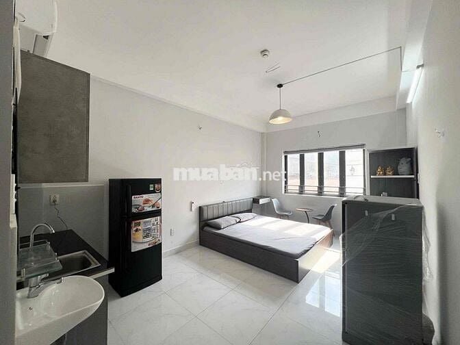 FULL NỘI THẤT- CỬA SỔ BAN CÔNG ĐƯỜNG NGUYỄN VĂN CÔNG, GẦN CV GIA ĐỊNH