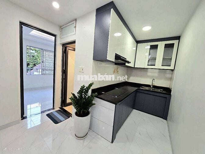 BÁN CĂN GÓC 3 THOÁNG Vị  TRÍ ĐEP  TẦM NHÌN HỒ TÂY.VỊ TRÍ VÍP ĐẸP .