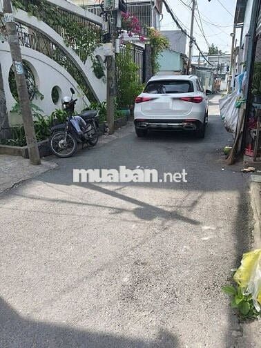 BÁN NHÀ MỚI ĐẸP Ở NGAY, KẾ BÊN GA METRO CNC, LINH TRUNG. GIÁ 5,29 TỶ