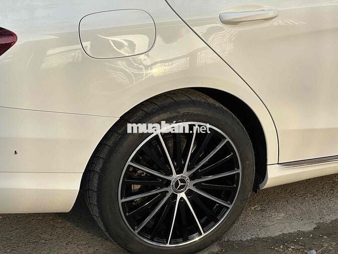 Mercedes Benz 2020 C200 Exclusive