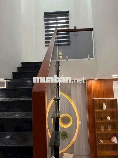 Nhà trệt 1 lầu, 1/Huỳnh Văn Lũy, DT: 5x20, 4PN, nội thất cao cấp