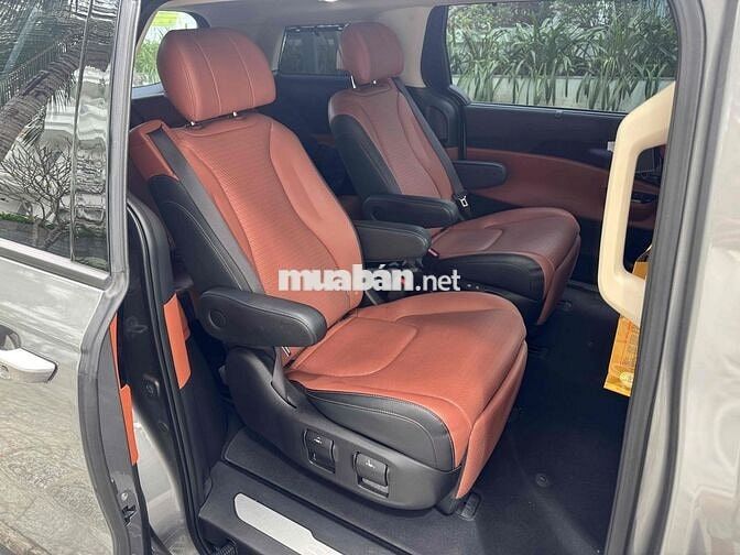 Kia Carnival 2023 Signature 2.2D - 69168 km