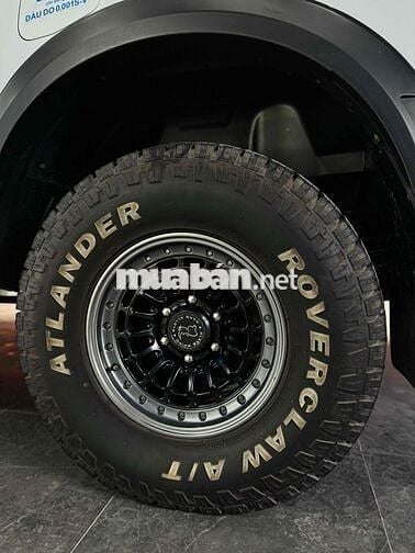 Ford Ranger 2023 xls 4x4 AT - 60000 km độ Raptor