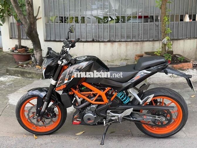 KTM Duke390 2017 zin keng ,odo 25k bstp