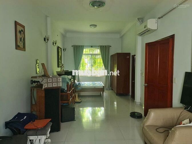 Cho thuê Villa Huỳnh Đình Hai. Bình Thạnh (9x10m) ở, làm quán CF , VP.