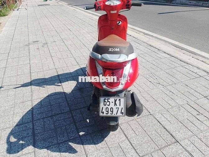 SYM Attila màu Đỏ
