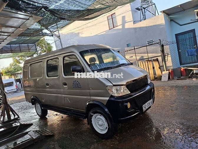 SYM Xe tải van 5 chỗ 650kg 2011