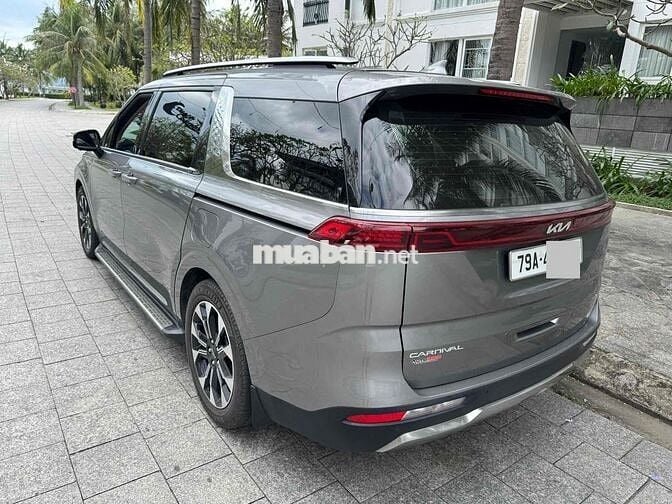 Kia Carnival 2023 Signature 2.2D - 69168 km