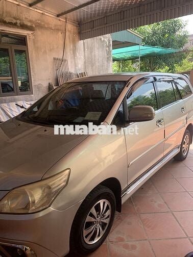 Toyota Innova 2015  - 330000 km