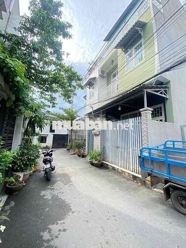 Bán gấp lô đất đẹp ngay đường Lê Văn Chí. DT 112.8m2 ngang 5m, SHR