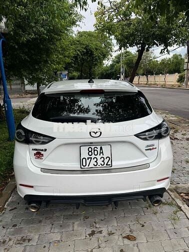 Mazda 3 2018 1.5 AT - 82000 km