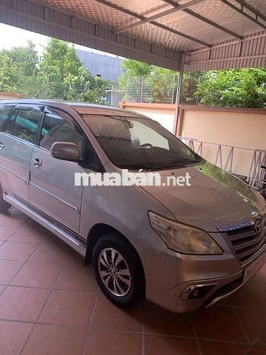 Toyota Innova 2015  - 330000 km