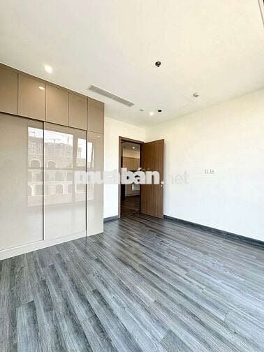 Bán căn 2pn2vs khu S1 giá 4.150 tỷ vinhomes gia lâm sẵn sổ