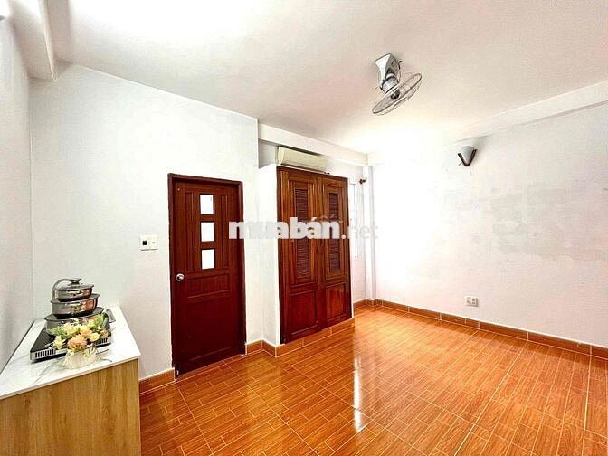 Phòng Thoáng Mát, Tiện Nghi Ngay Nhất Chi Mai