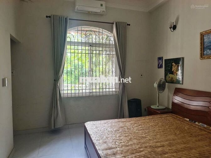 Cho thuê Villa Huỳnh Đình Hai. Bình Thạnh (9x10m) ở, làm quán CF , VP.