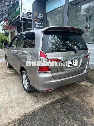 Toyota Innova 2016 2.0J - 1 km