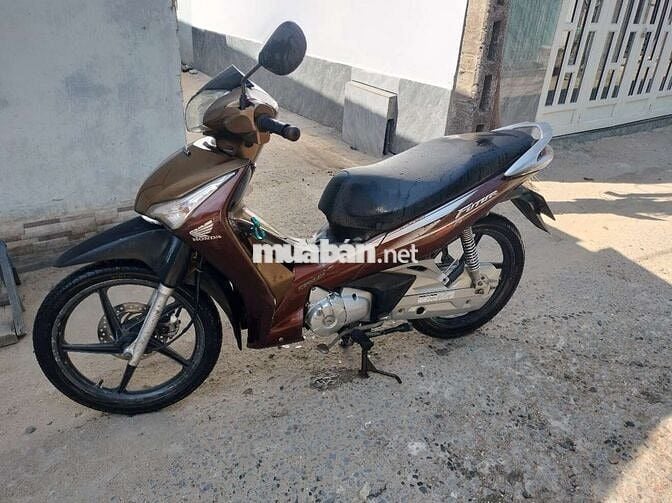 Future FI giấy tờ đầy đủ