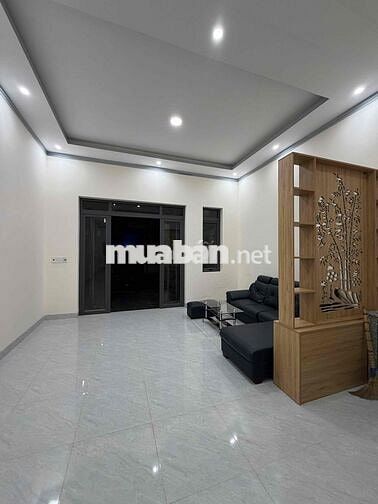 Nhà có sổ gần trường học Đinh tiên hoàng xã Bình minh Đồng nai