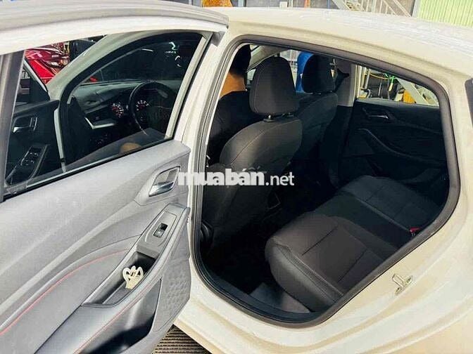 MG MG5 2024 - 7000 km