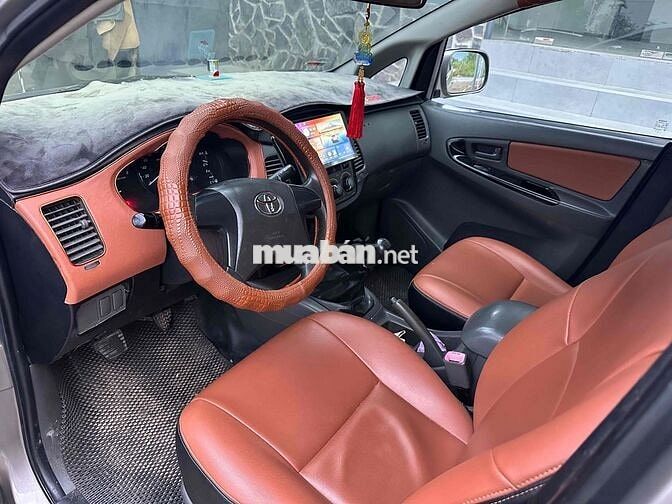 Toyota Innova 2016 2.0J - 1 km