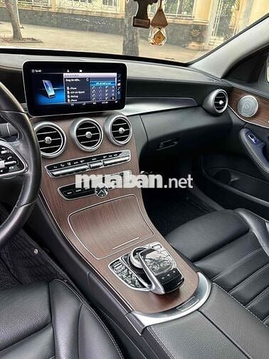 Mercedes Benz 2020 C200 Exclusive