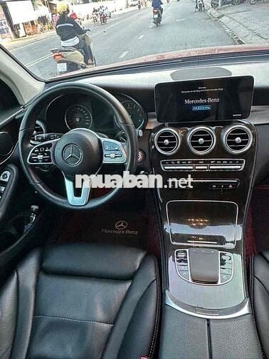 Mercedes-Benz GLC 2021