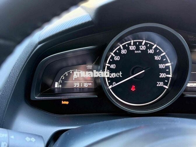 Mazda CX3 2021 Deluxe 1.5 AT 39000 km