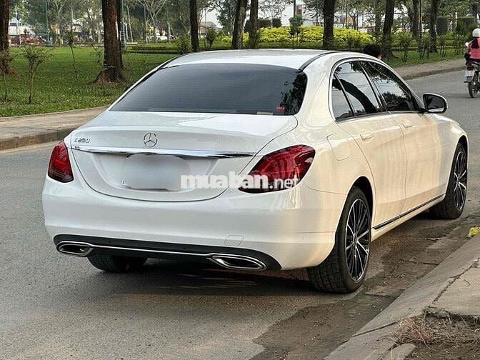 Mercedes Benz 2020 C200 Exclusive