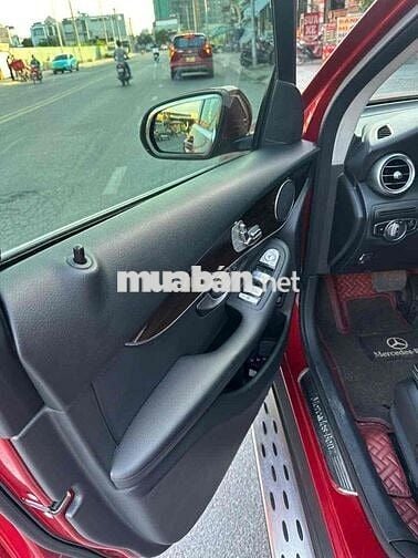 Mercedes-Benz GLC 2021