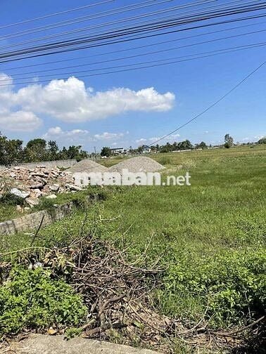 Chính chủ cần bán LÔ ĐẤT mặt tiền