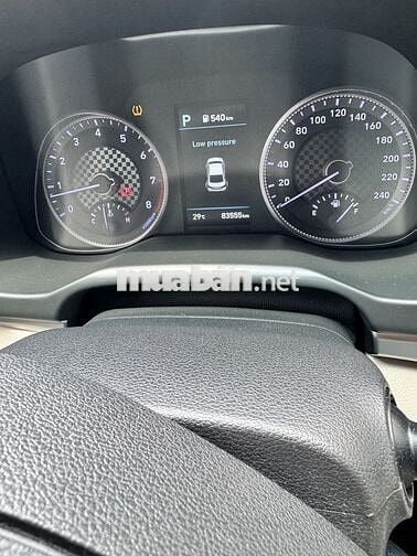 Hyundai Elantra 2021 2.0 AT - 83000 km