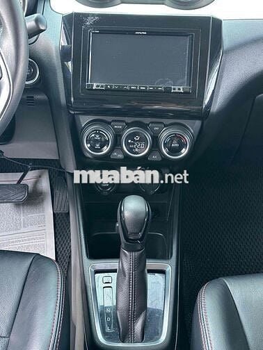 Suzuki Swift 2018 1.2AT GLX 60000 km Nhập Khẩu