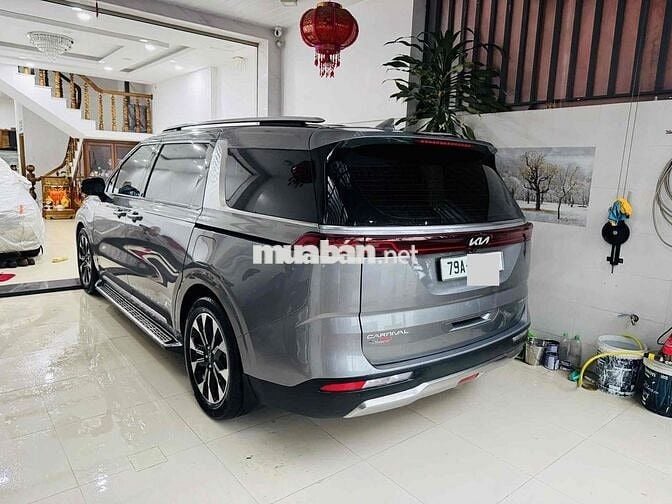 Kia Carnival 2023 Signature 2.2D - 69168 km