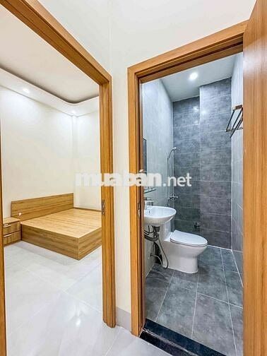 NHÀ TRỆT LẦU MỚI ĐẸP CÓ SÂN ĐẬU XE - 3 PHÒNG NGỦ - ĐƯỜNG F5 KDC 3A - A