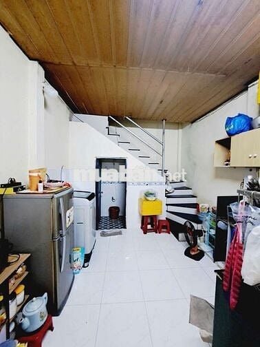 NHÀ RẺ CHIẾN LƯỢC BTĐ HẺM XE HƠI THÔNG 2 TẦNG 36M2 CN ĐỦ CHỈ 3.1 tỷ