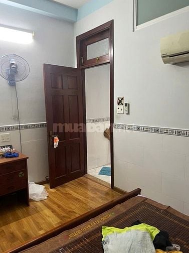 Nhà giá rẻ Duy Tân, Tân Bình, 117m2, 4PN, hẻm 5m, chỉ 10 tỷ hơn 